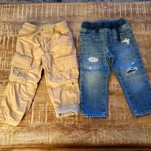 Gap Pants set of 2 sz 2T